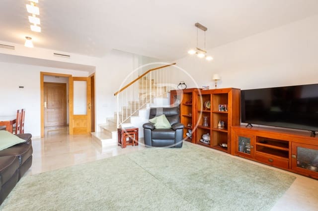 3 sypialnia Willa na sprzedaż w Chiva z basenem - 299 500 € (Ref: 9341275)