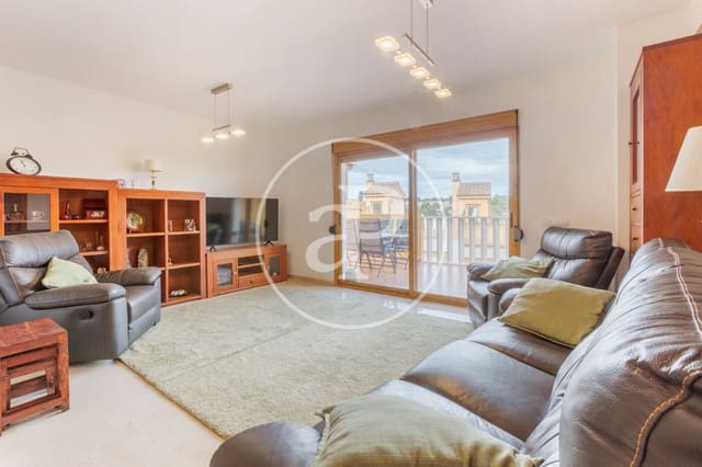 3 sypialnia Willa na sprzedaż w Chiva z basenem - 299 500 € (Ref: 9341275)