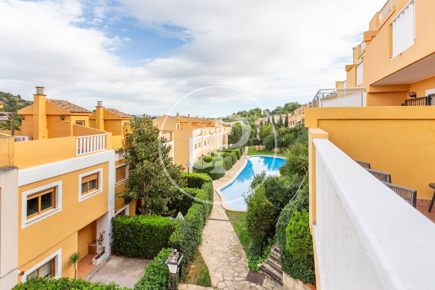 3 soveværelse Villa til salg i Chiva med swimmingpool - € 299.500 (Ref: 9341275)