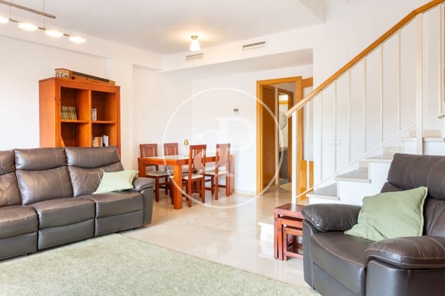 3 sypialnia Willa na sprzedaż w Chiva z basenem - 299 500 € (Ref: 9341275)