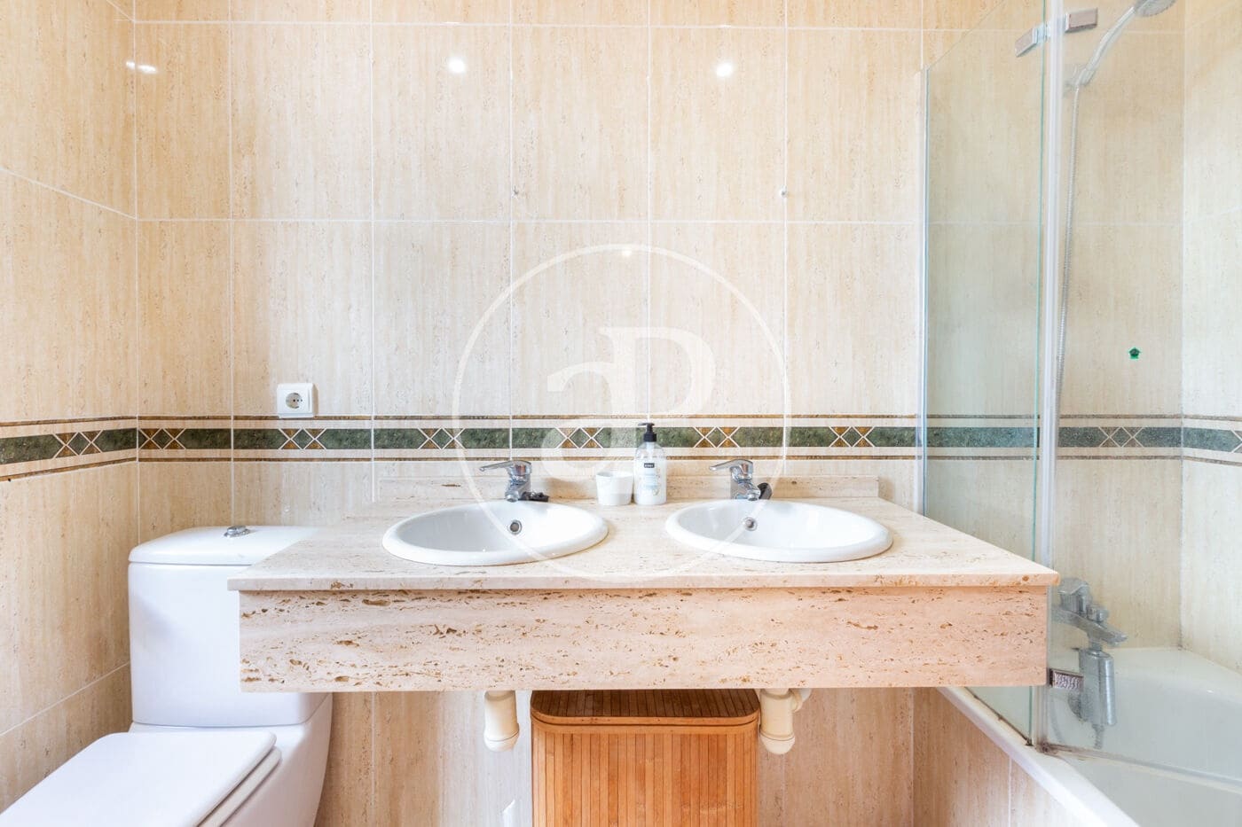 3 soveværelse Villa til salg i Chiva med swimmingpool - € 299.500 (Ref: 9341275)