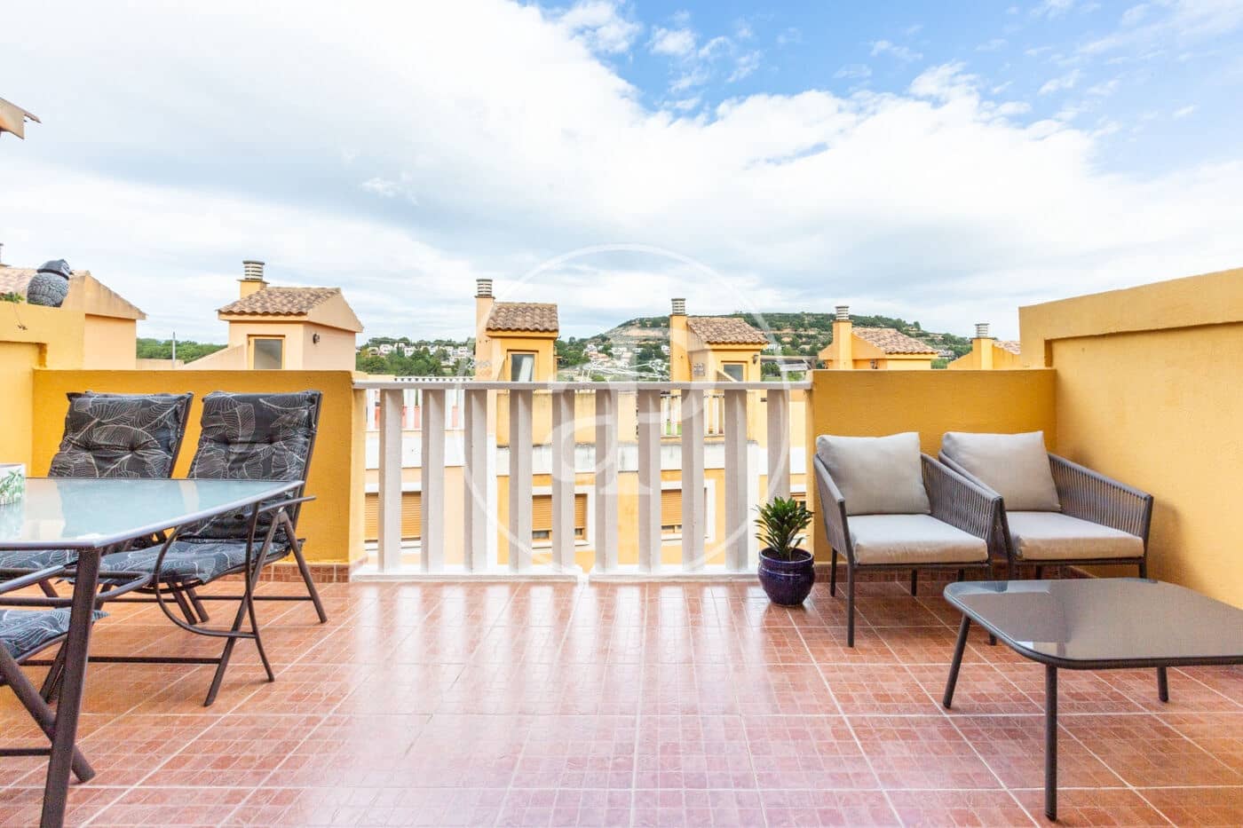 3 soveværelse Villa til salg i Chiva med swimmingpool - € 299.500 (Ref: 9341275)