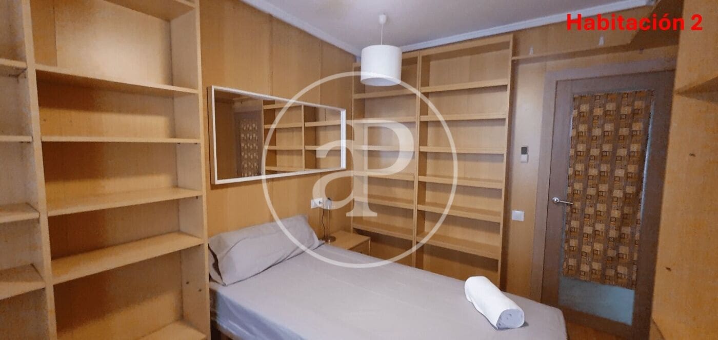 4 sovrum Lägenhet att hyra i Valencia stad - 1 800 € (Ref: 9341281)