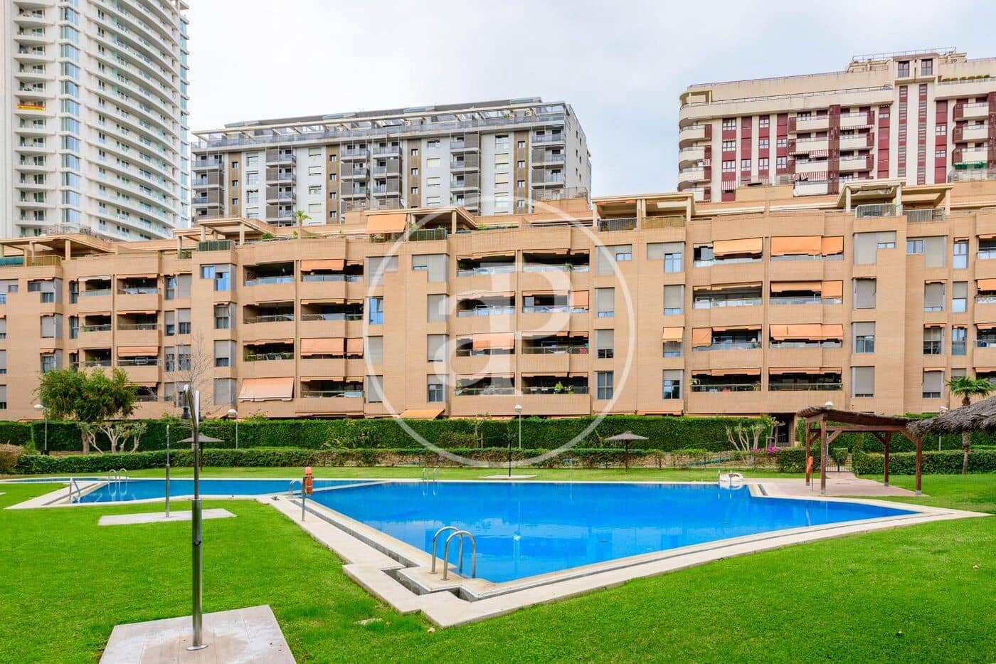 5 soveværelse Lejlighed til salg i Valencia by med swimmingpool - € 720.000 (Ref: 9341282)