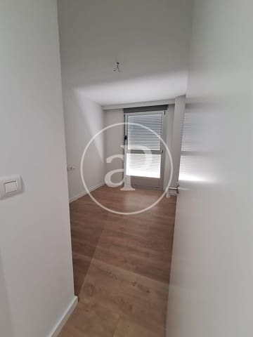 4 chambre Appartement à vendre à Ciutat de les Arts i de les Ciencies, Valence ville avec piscine - 799 000 € (Ref: 9344854)