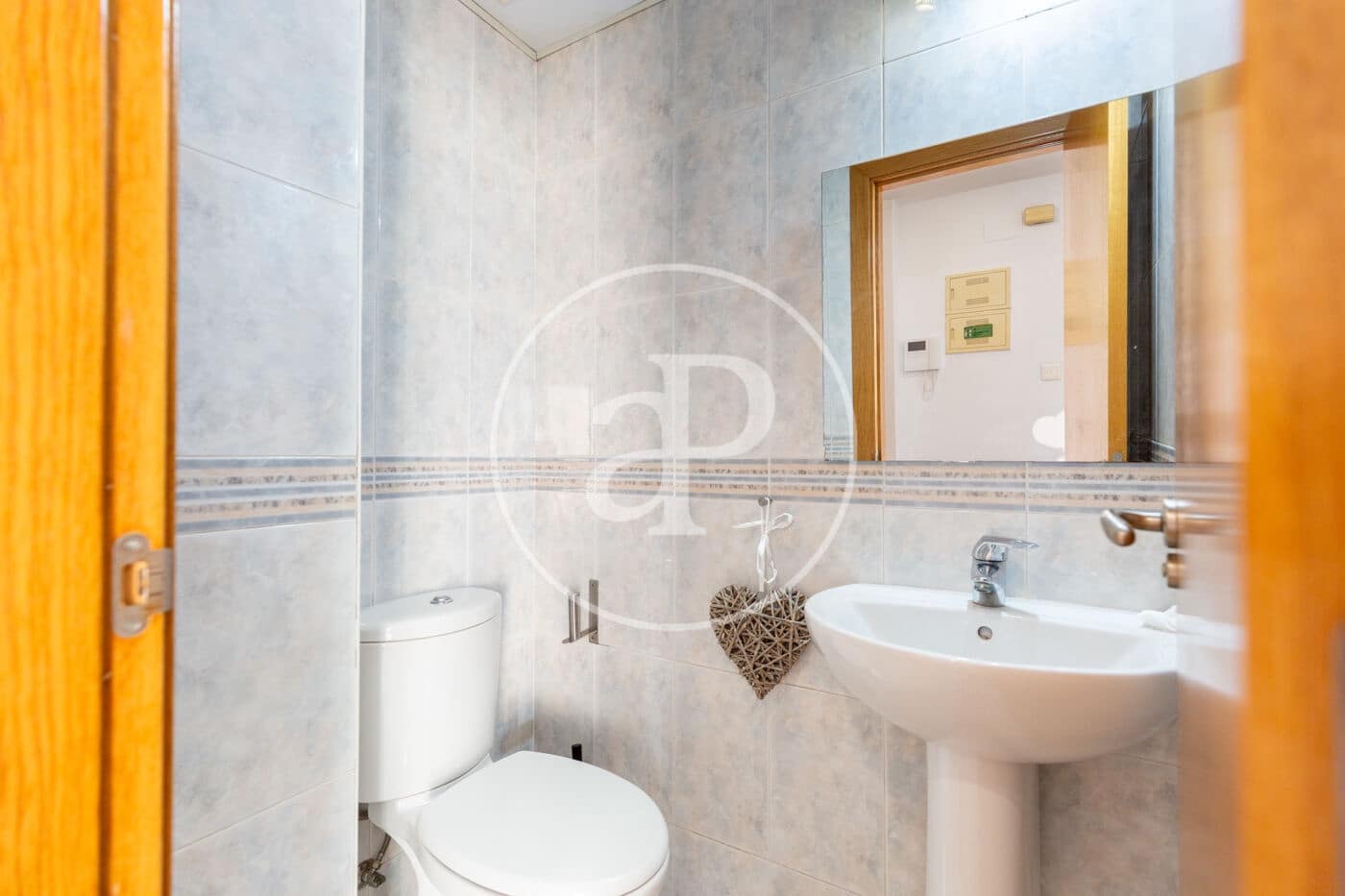 3 bedroom Apartment for rent in Paterna with pool - € 1,750 (Ref: 9344857)