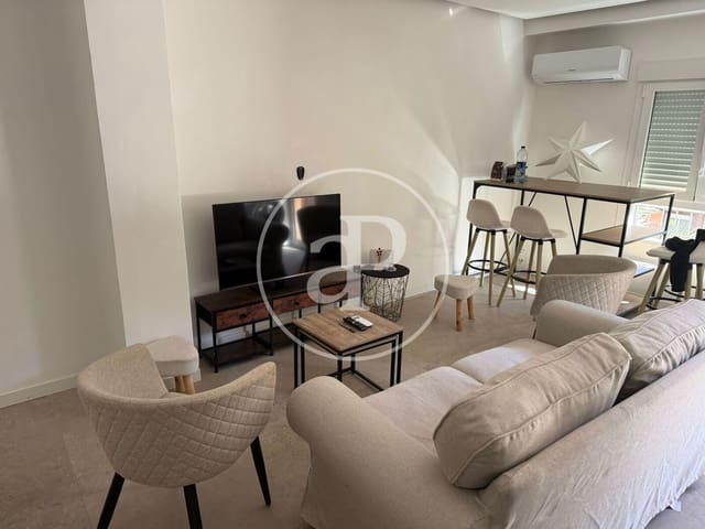 Apartamento de 3 habitaciones en Mont-Olivet, València ciudad en alquiler - 1.800 € (Ref: 9344858)