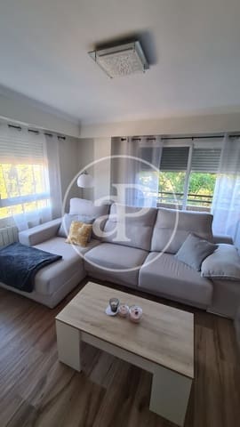 3 bedroom Apartment for rent in Aldaia - € 1,200 (Ref: 9347418)