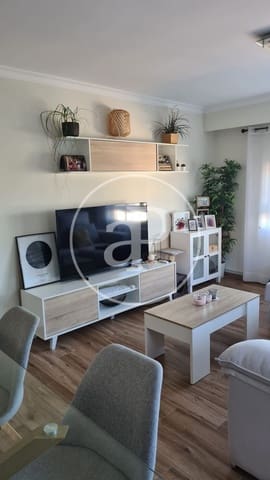 3 bedroom Apartment for rent in Aldaia - € 1,200 (Ref: 9347418)