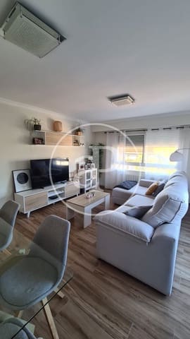3 bedroom Apartment for rent in Aldaia - € 1,200 (Ref: 9347418)