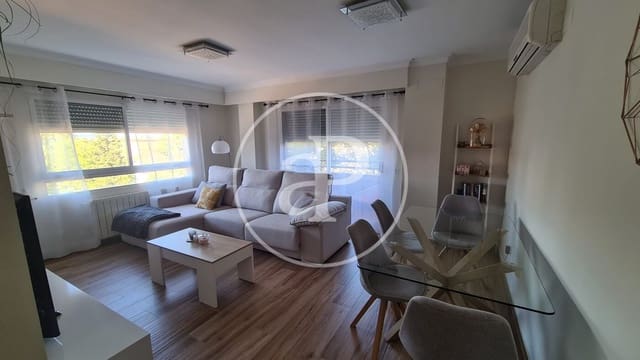 3 bedroom Apartment for rent in Aldaia - € 1,200 (Ref: 9347418)