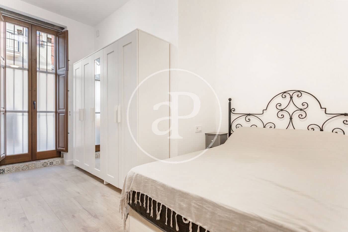 2 soveværelse Villa til leje i Valencia by - € 1.500 (Ref: 9347419)