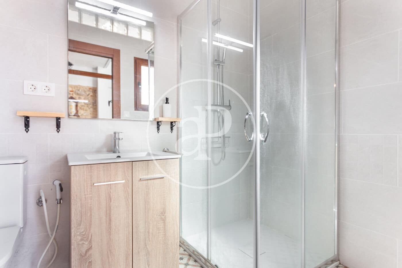 2 soveværelse Villa til leje i Valencia by - € 1.500 (Ref: 9347419)