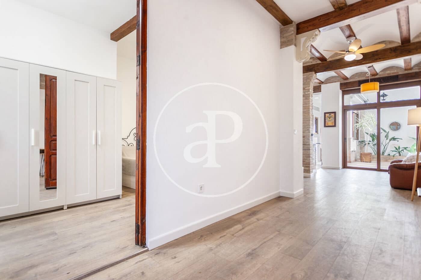 2 soveværelse Villa til leje i Valencia by - € 1.500 (Ref: 9347419)