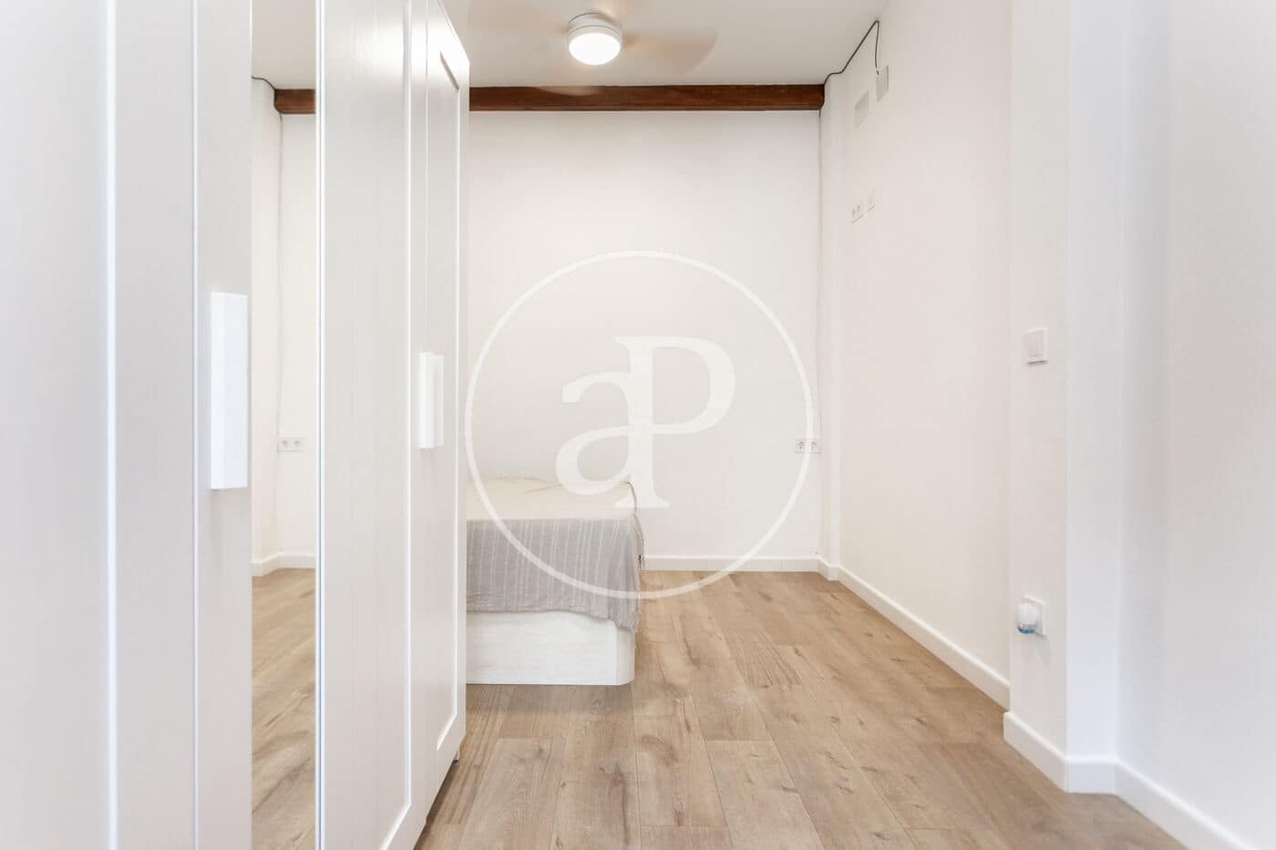 2 soveværelse Villa til leje i Valencia by - € 1.500 (Ref: 9347419)