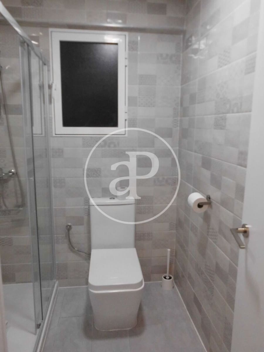 2 makuuhuone Huoneisto vuokrattavana paikassa Valencia kaupunki - 1 500 € (Ref: 9347422)