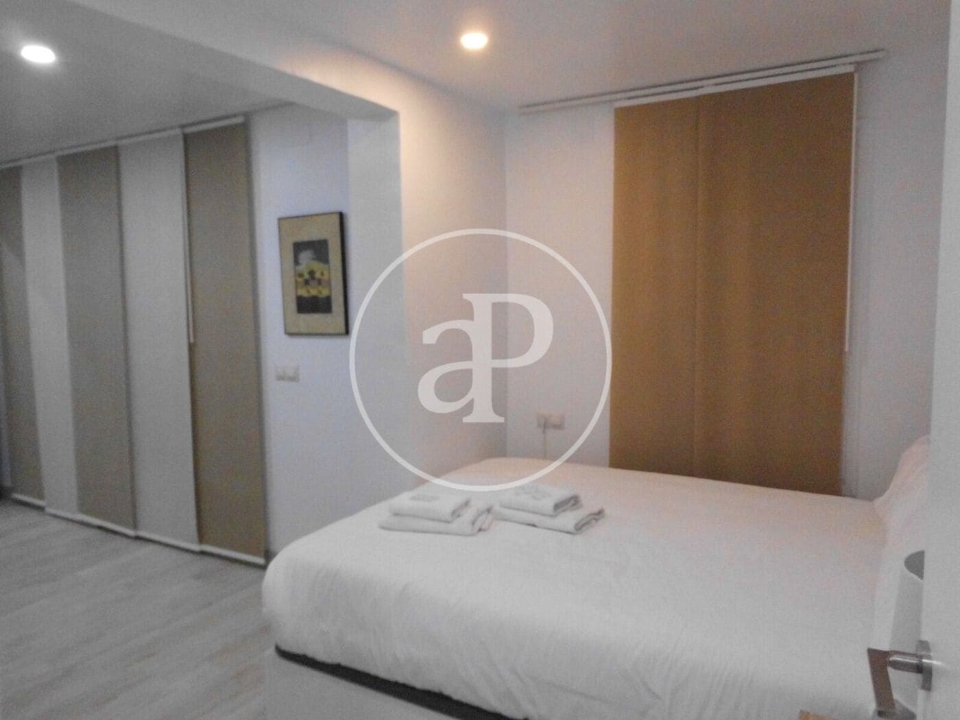 2 makuuhuone Huoneisto vuokrattavana paikassa Valencia kaupunki - 1 500 € (Ref: 9347422)