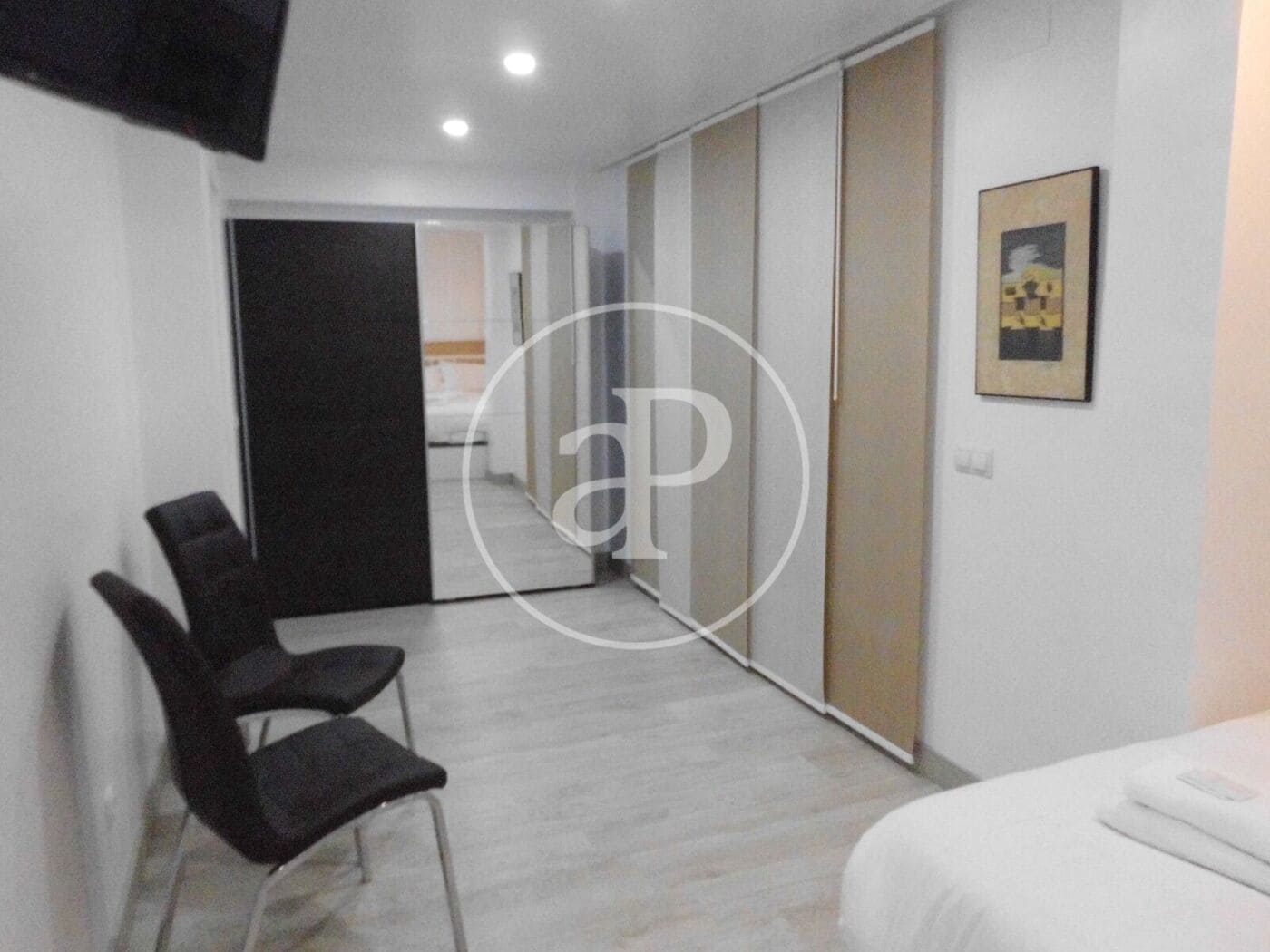 2 makuuhuone Huoneisto vuokrattavana paikassa Valencia kaupunki - 1 500 € (Ref: 9347422)