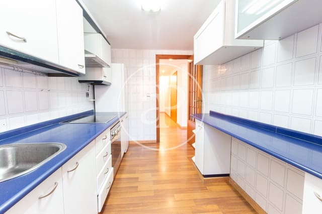 2 soveværelse Lejlighed til leje i Ciutat de les Arts i de les Ciencies, Valencia by - € 1.500 (Ref: 9349642)
