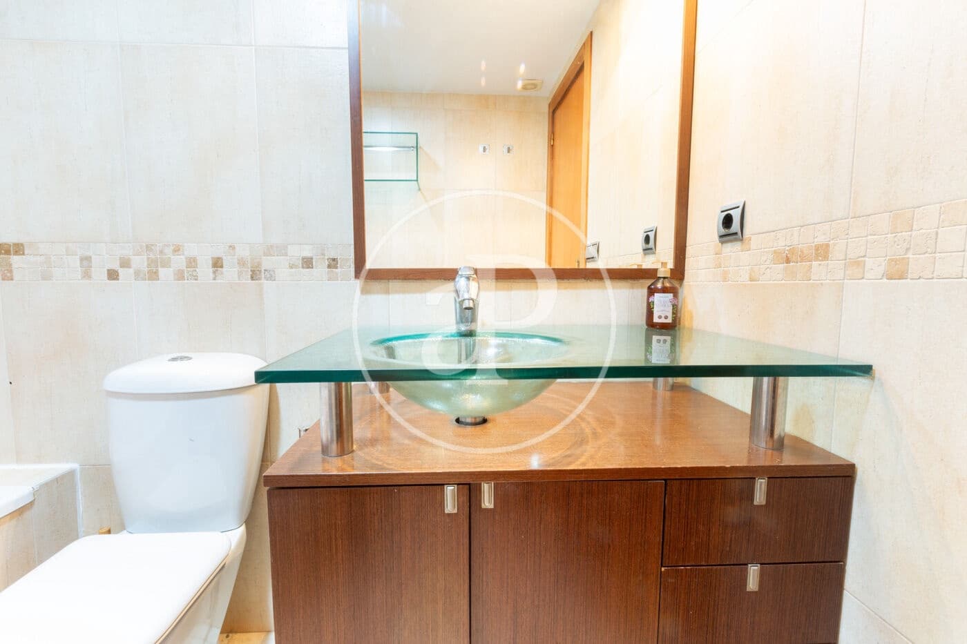 2 bedroom Apartment for rent in Valencia city - € 1,500 (Ref: 9349642)