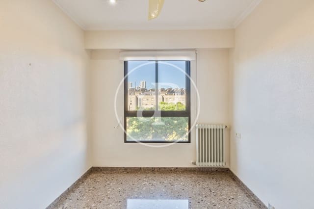 3 sypialnia Apartament do wynajęcia w Benicalap, Miasto Walencja - 1 800 € (Ref: 9349645)