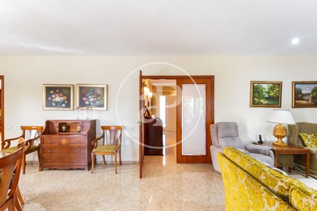 6 soverom Villa til salgs i Chiva med svømmebasseng - € 795 000 (Ref: 9353678)