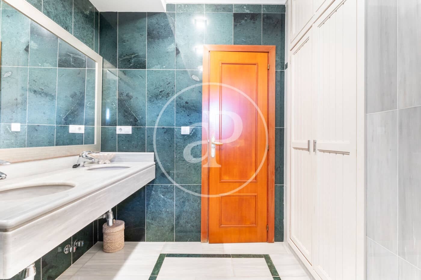 6 quarto Moradia para venda em Chiva com piscina - 795 000 € (Ref: 9353678)