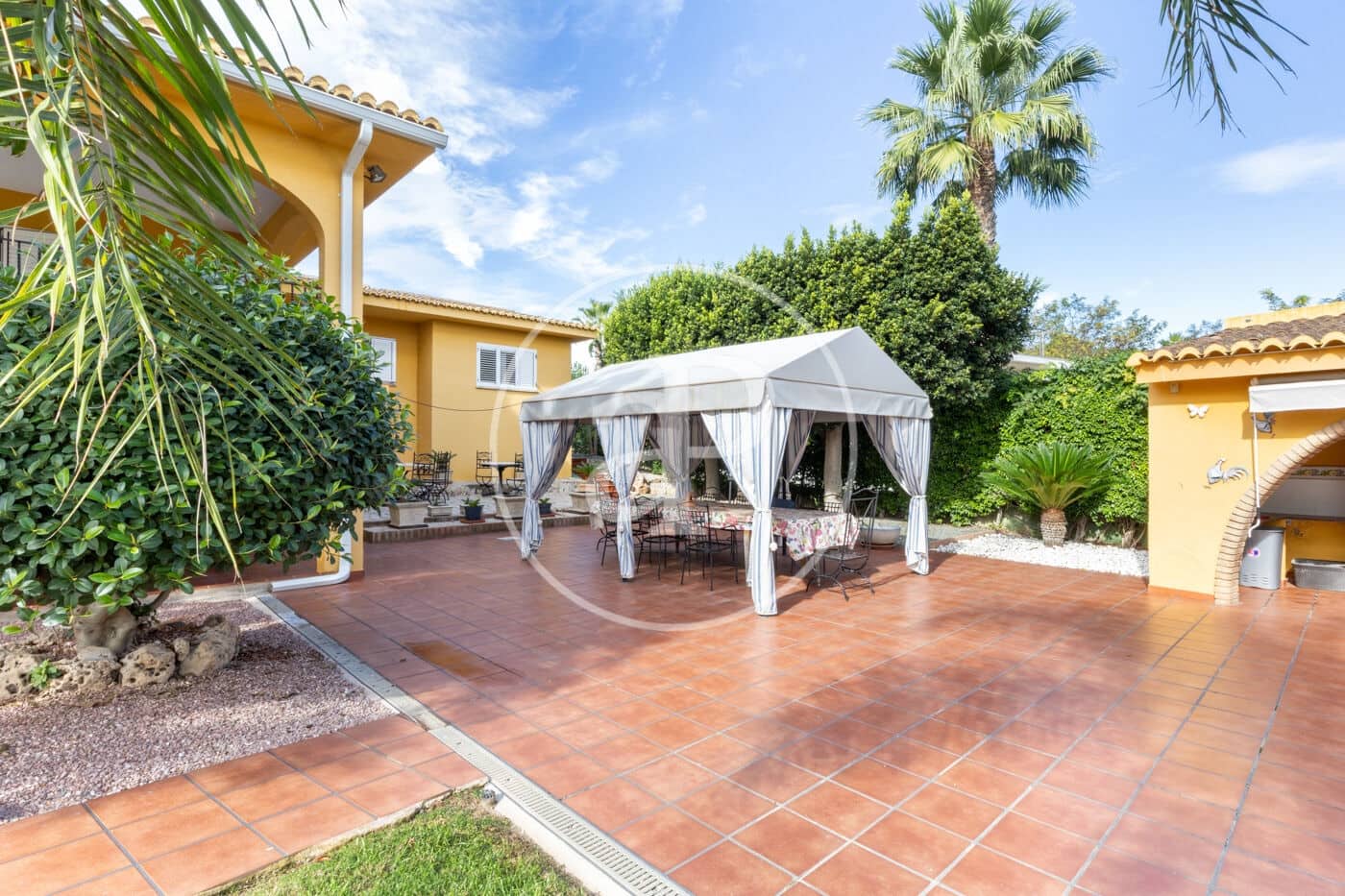 6 quarto Moradia para venda em Chiva com piscina - 795 000 € (Ref: 9353678)