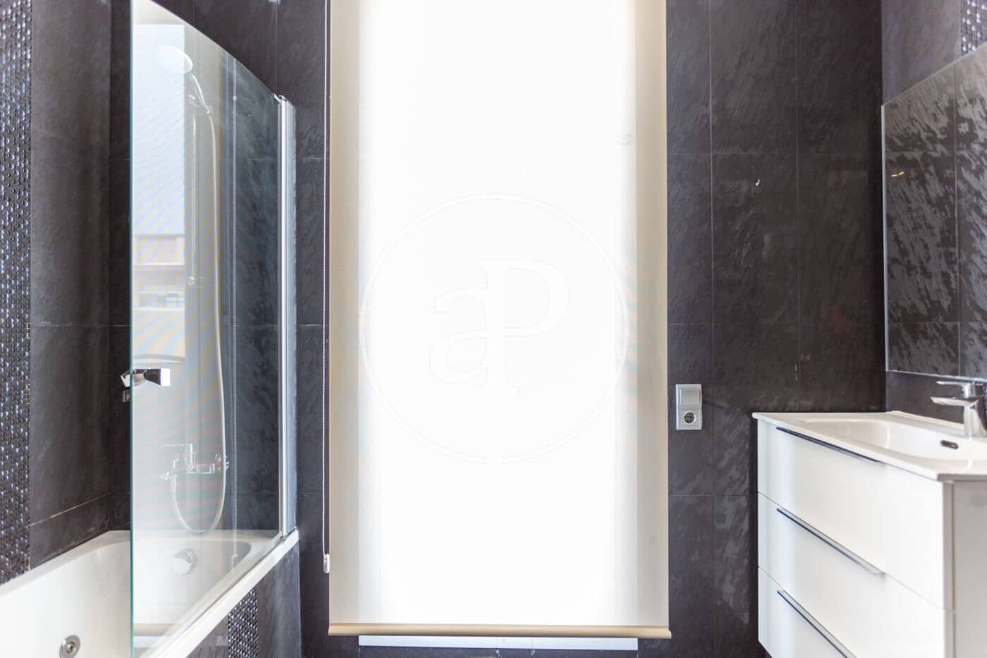 1 camera da letto Attico da affittare in Valencia citta - 1.600 € (Rif: 9353679)