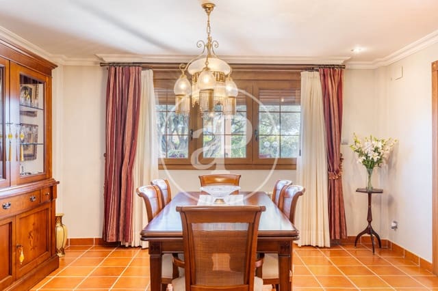 5 bedroom Villa for sale in Burriana / Borriana with pool - € 650,000 (Ref: 9355926)