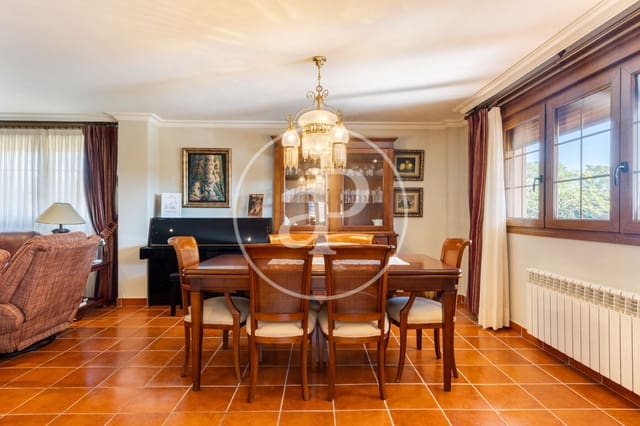 5 bedroom Villa for sale in Burriana / Borriana with pool - € 650,000 (Ref: 9355926)