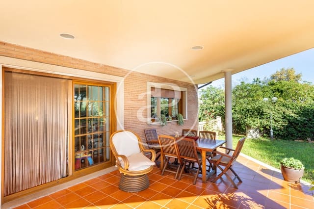 5 bedroom Villa for sale in Burriana / Borriana with pool - € 650,000 (Ref: 9355926)