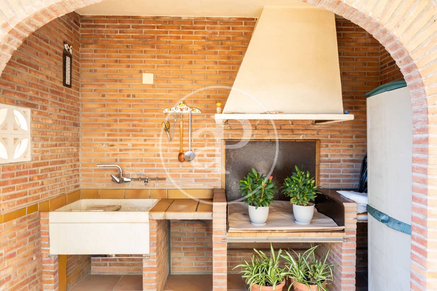 5 bedroom Villa for sale in Burriana / Borriana with pool - € 650,000 (Ref: 9355926)