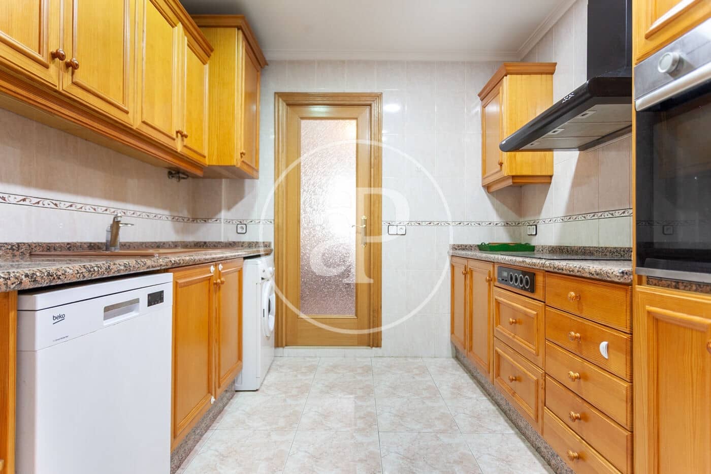3 sypialnia Apartament do wynajęcia w Miasto Walencja - 1 150 € (Ref: 9355929)