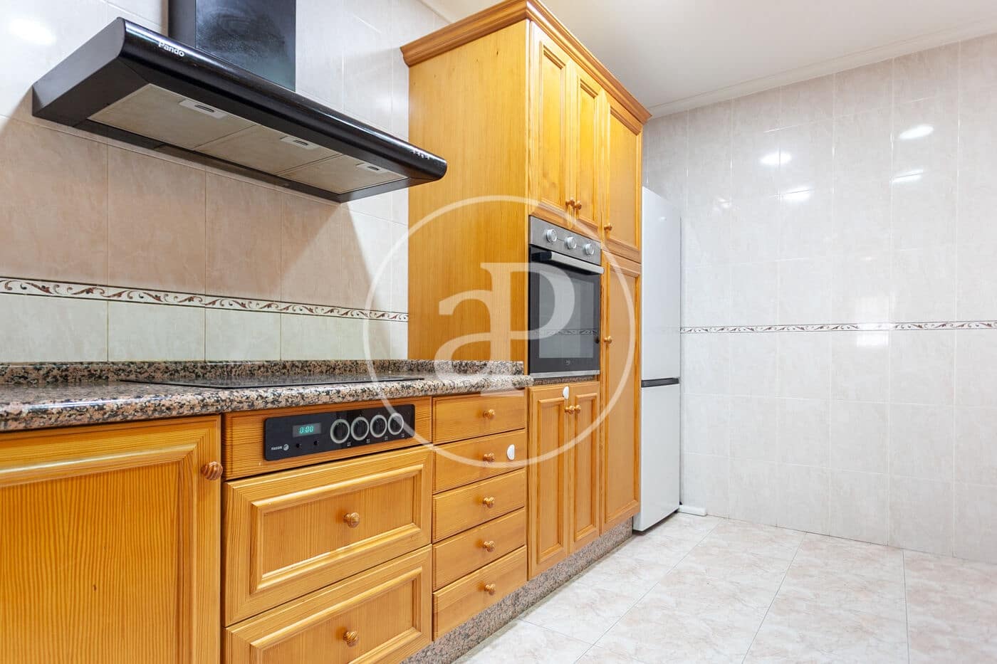 3 sypialnia Apartament do wynajęcia w Miasto Walencja - 1 150 € (Ref: 9355929)