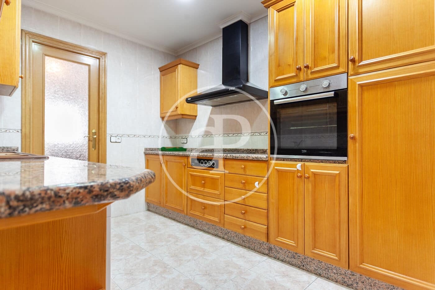 3 sypialnia Apartament do wynajęcia w Miasto Walencja - 1 150 € (Ref: 9355929)