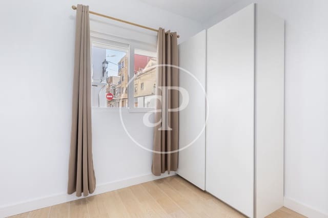 2 bedroom Apartment for rent in Castellar-L'Oliveral, Valencia city - € 900 (Ref: 9355930)