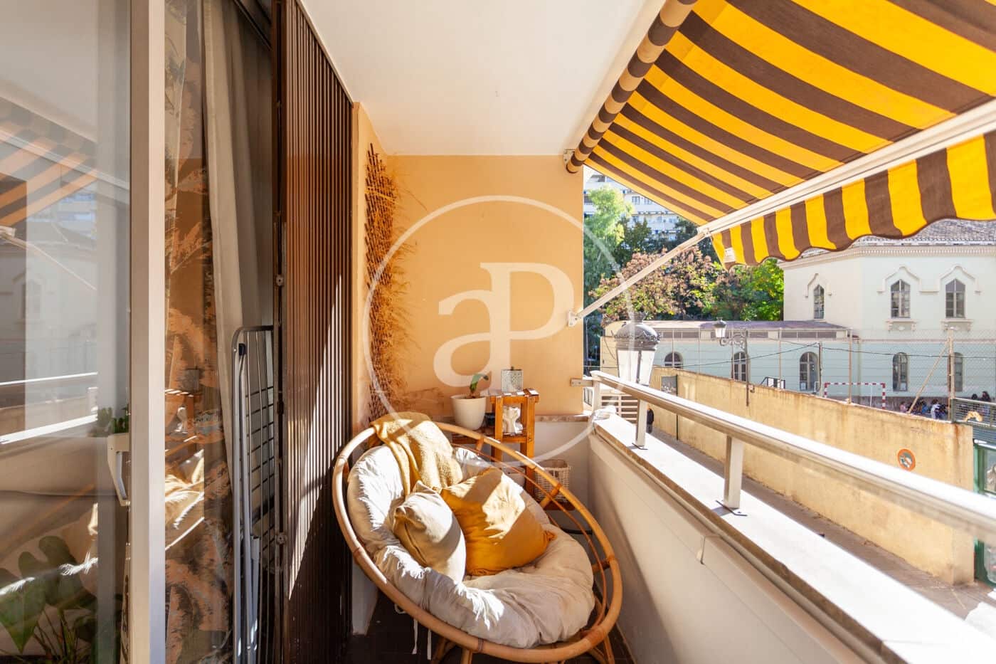 3 soveværelse Lejlighed til leje i Valencia by - € 1.950 (Ref: 9359672)