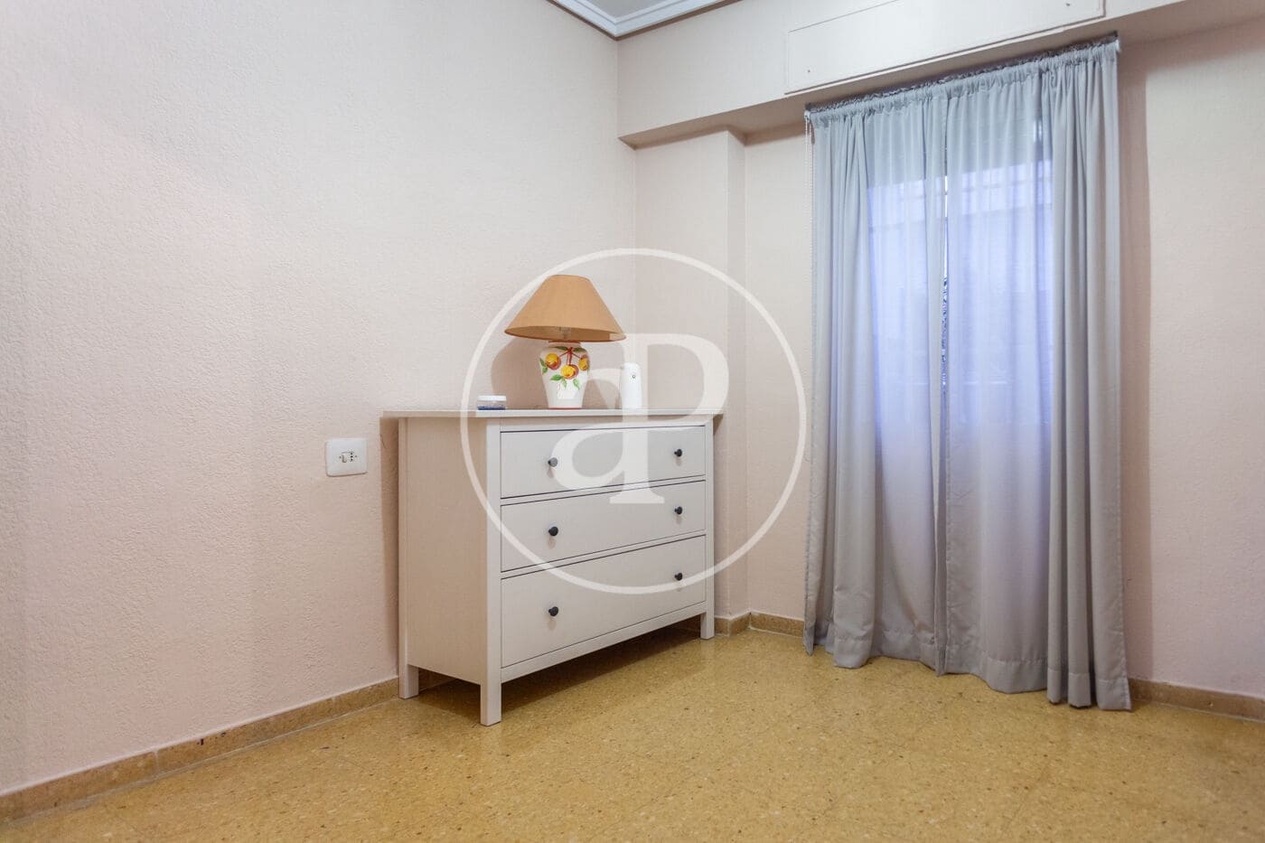 3 soveværelse Lejlighed til leje i Valencia by - € 1.950 (Ref: 9359672)