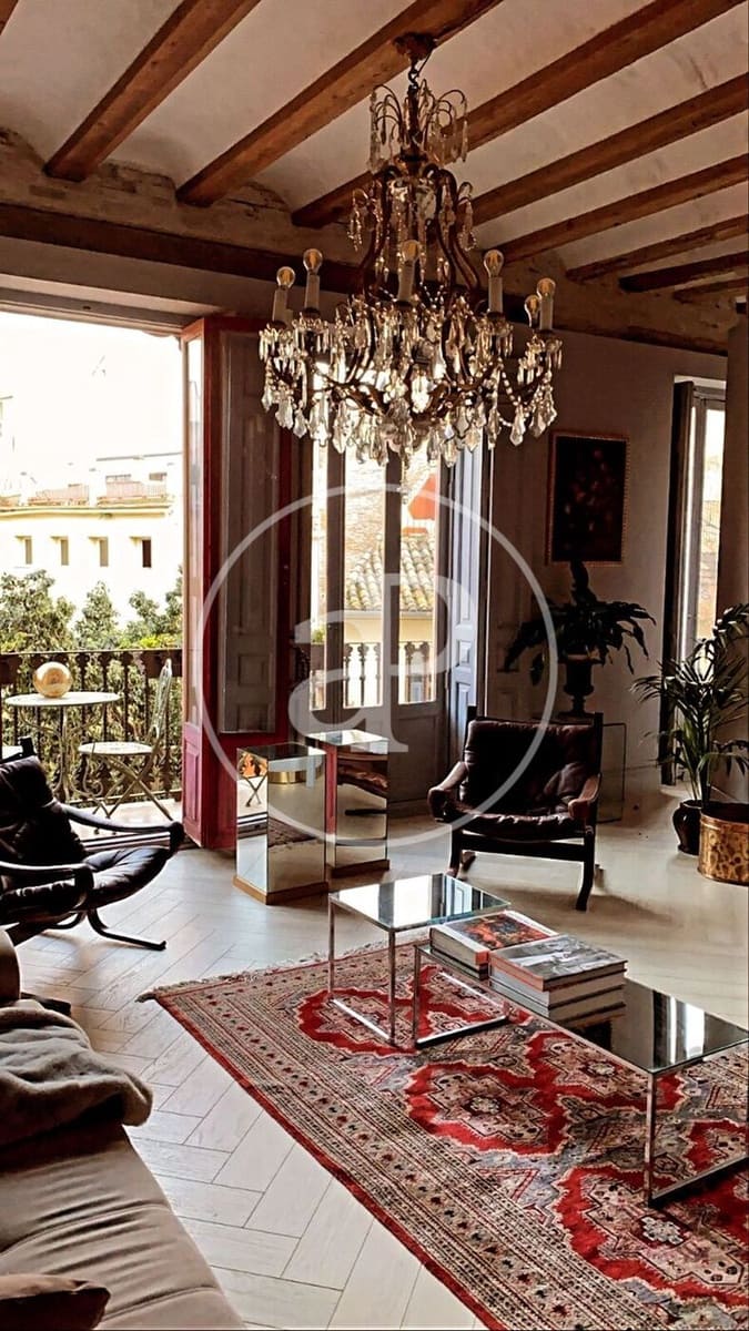 2 sypialnia Apartament do wynajęcia w Miasto Walencja - 1 950 € (Ref: 9359673)