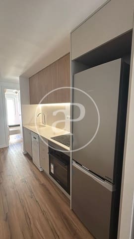 2 soverom Leilighet til leie i El Botanic, Valencia by - € 1 300 (Ref: 9359674)