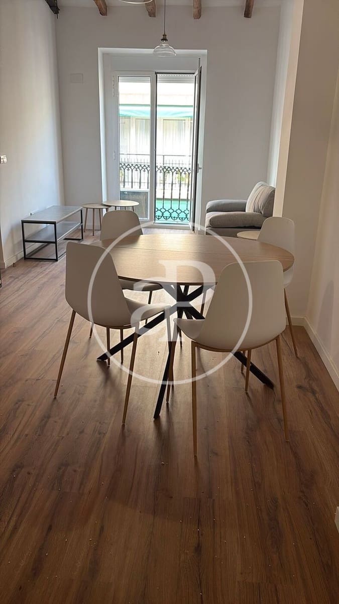 2 soverom Leilighet til leie i Valencia by - € 1 300 (Ref: 9359674)