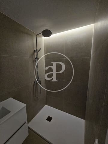 2 soverom Leilighet til leie i El Botanic, Valencia by - € 1 300 (Ref: 9359674)