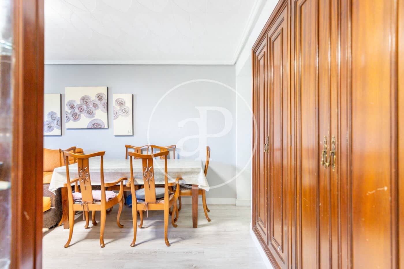 4 slaapkamer Appartement te koop in Valencia stad - € 335.000 (Ref: 9359676)