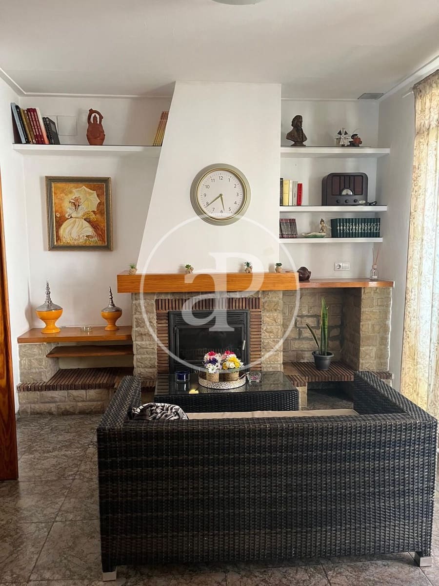 5 bedroom Villa for rent in Valencia city - € 3,500 (Ref: 9362682)