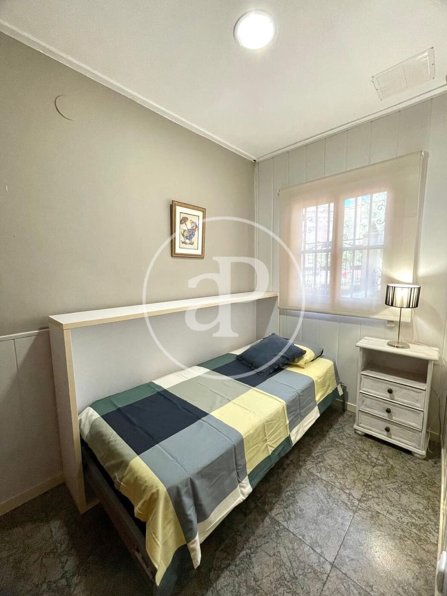 5 bedroom Villa for rent in Valencia city - € 3,500 (Ref: 9362682)