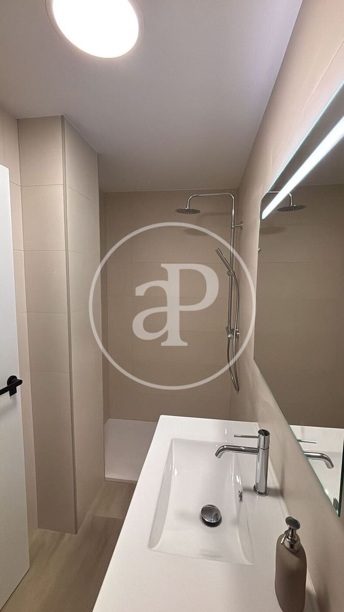 4 sypialnia Apartament do wynajęcia w Moncada - 1 300 € (Ref: 9362684)