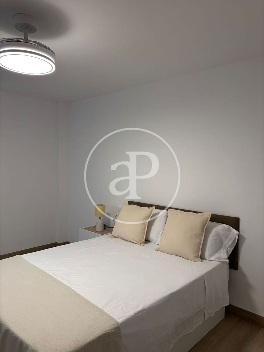 4 sypialnia Apartament do wynajęcia w Moncada - 1 300 € (Ref: 9362684)