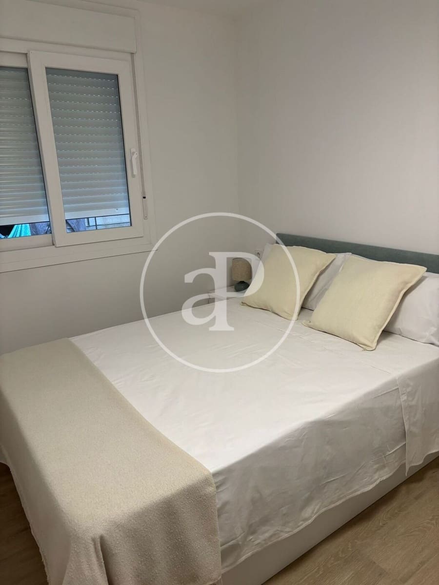 4 sypialnia Apartament do wynajęcia w Moncada - 1 300 € (Ref: 9362684)