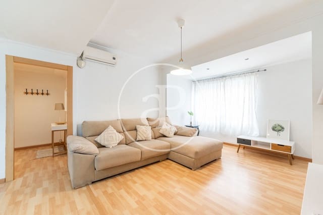 Appartement de 2 chambres à louer à El Mercat, Valence ville - 1 400 € (Ref: 9362690)